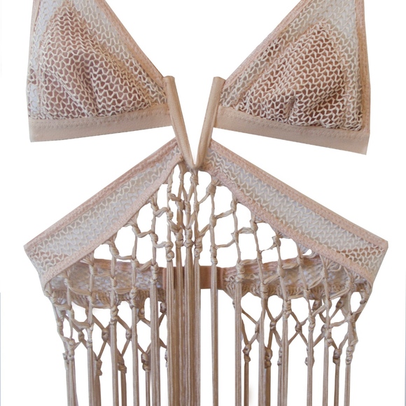 EAST N WEST LABEL VERONA BRA & VIENNA UNDIES NUDE - Picture 6 of 7